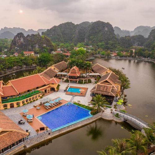 Emeralda Resort Tam Coc
