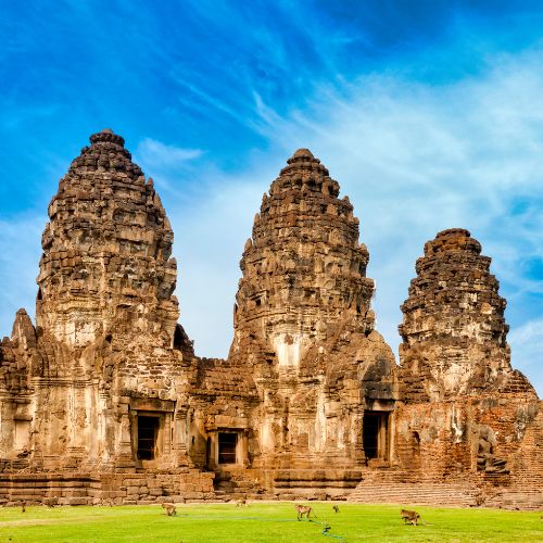 Prang Sam Yod