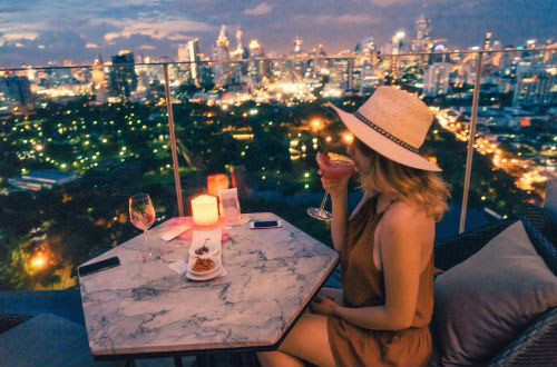 Red Sky Bar